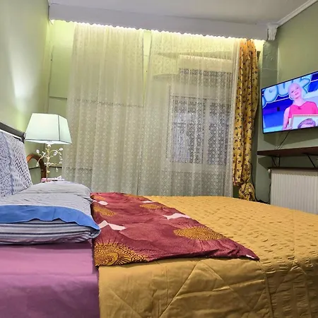 Fully Equipped And Family Friendly Skg Center Thessaloniki