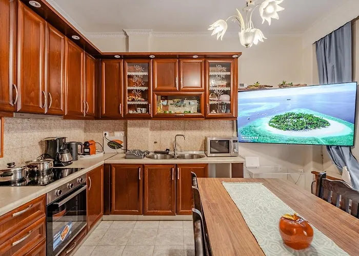 דירה Fully Equipped And Family-friendly With 4k Netflix At Center סלוניקי