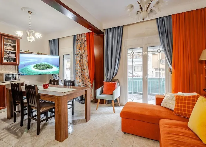 Fully Equipped And Family-friendly With 4k Netflix At Center סלוניקי