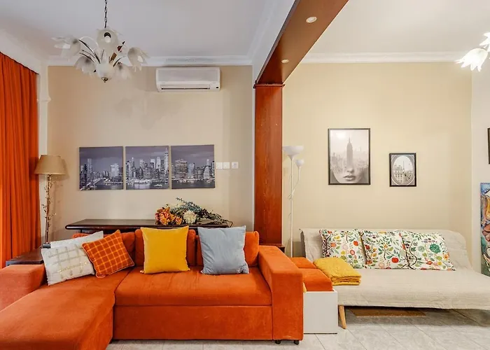 Fully Equipped And Family-friendly With 4k Netflix At Center